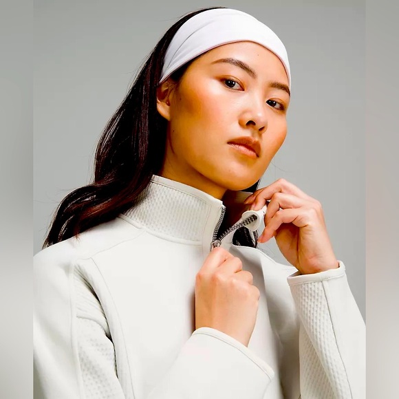 NWT Lululemon Mixed Fabric Half-Zip Pullover - Picture 3 of 8